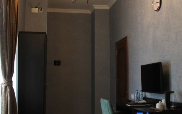 Standard room with 1 queen bed queenbed — фото 4