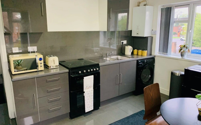 Cosy 2 bedroom apartment in Birmingham