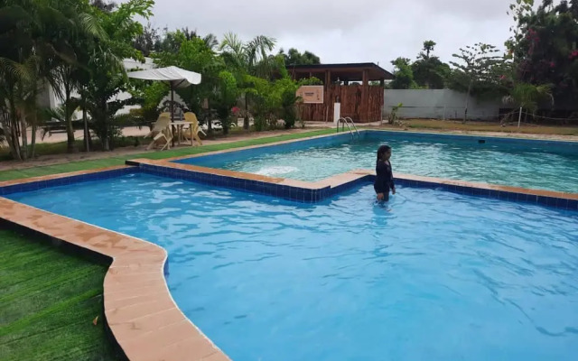 Remarkable 10-bed Cottages in Bagamoyo