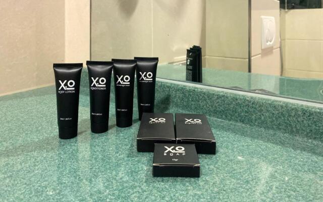 XO Hotels Blue Square