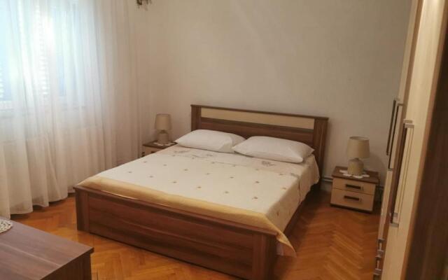 Apartments Marija - 10m from beach