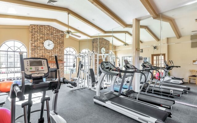 N92s1157 2 Bedroom Condo