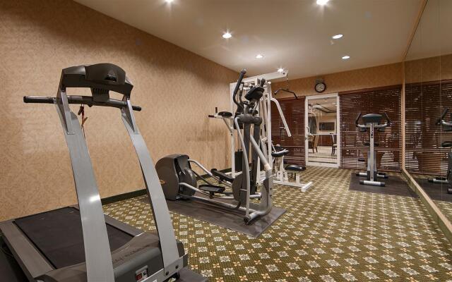 Quality Inn & Suites