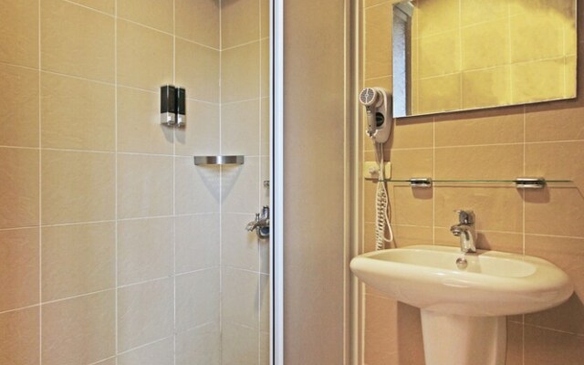Oscar Guesthouse
