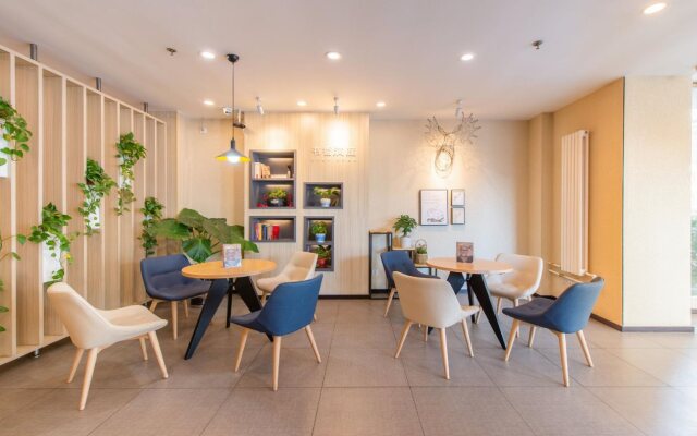 Hanting Hotel Dalian Olympic Square
