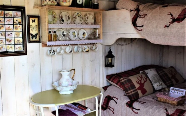 Meadow Shepherds hut