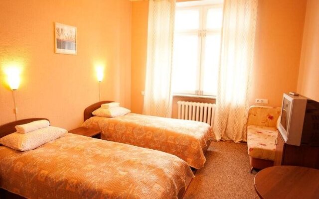 Noviy Arbat Hotel