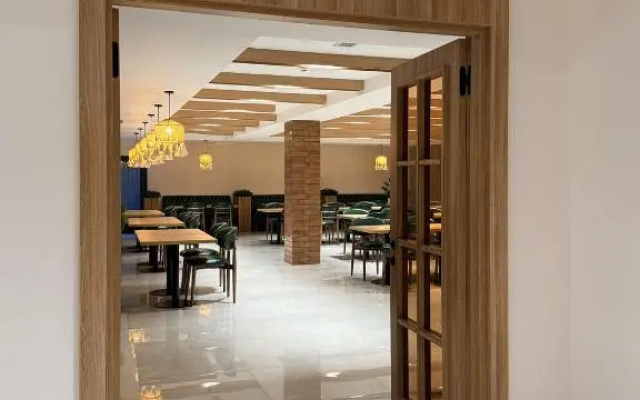 Lumar Hotel
