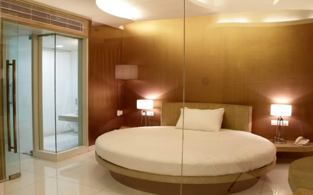 Cocoon Luxury Business Hotel