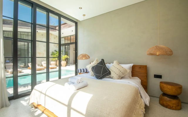 Villa Serai 5br to the Beach
