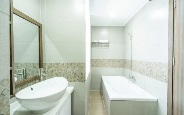 7S Hotel Hoang Anh & Apartment