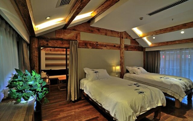 Yun Shu Xiao Zhu Hostel – Guest Rooms – Lijiang