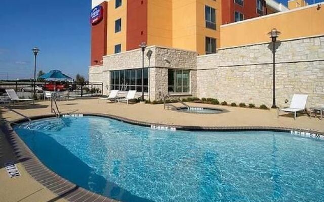 Fairfield Inn & Suites Dallas Plano/The Colony