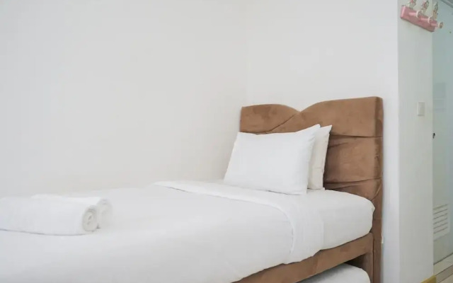 Nice And Comfy Studio Apartment At M-Town Residence