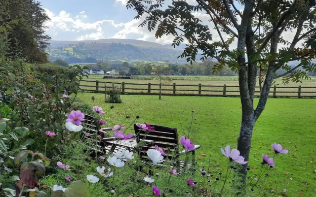 The Lodge Brecon B&B