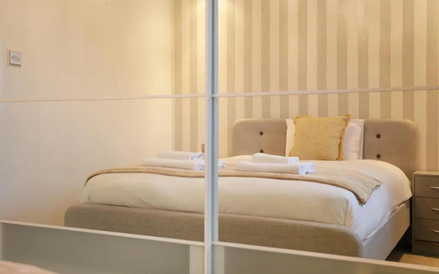 The South Maybury Residence