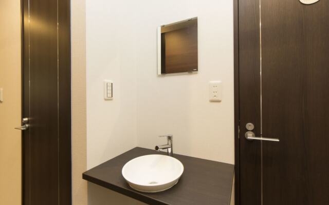 Ryoma Nishiooi I - Hostel