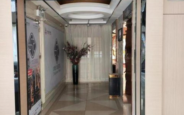 New Coast Hotel