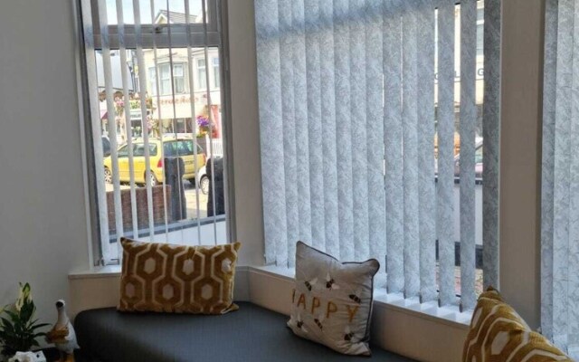 Sundown Holiday Apartment by Sasco