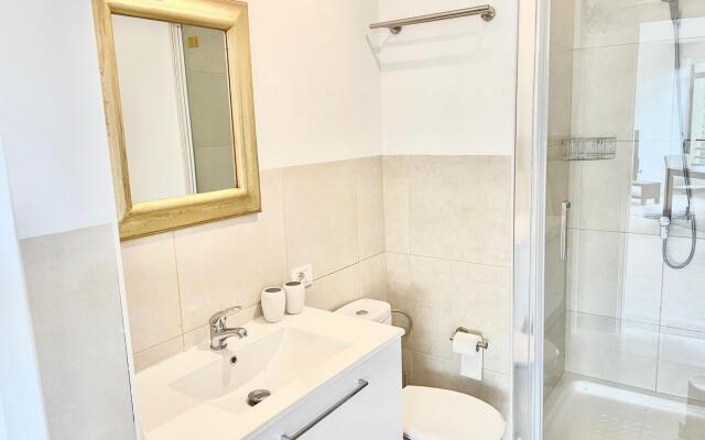 Home2Book El Encanto de la Plaza del Príncipe