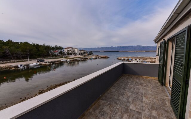 House Luxury Stone Villa Vir