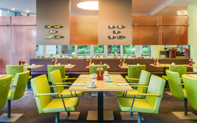 NOVINA HOTEL Wöhrdersee Nürnberg City