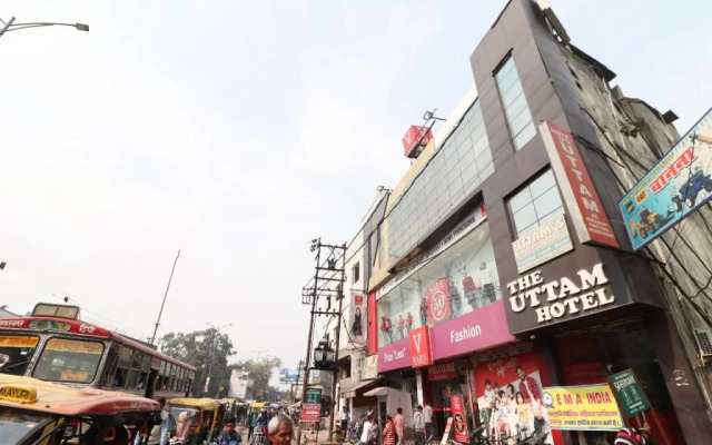 The Uttam Hotel By OYO Rooms