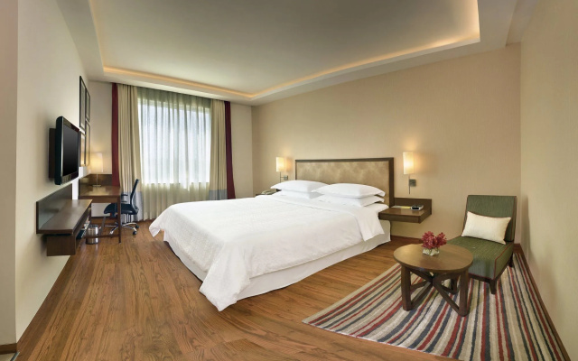 Four Points by Sheraton New Delhi, Airport Highway