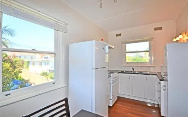 Breakers 6 2 Hill Street