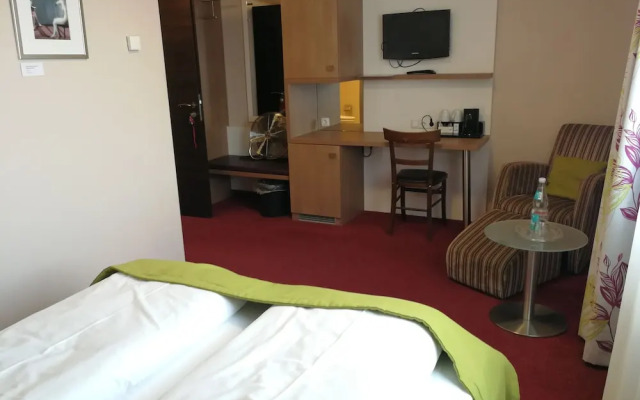 Trip Inn PostHotel Düren