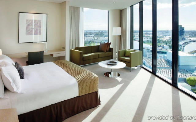 Crown Promenade Melbourne