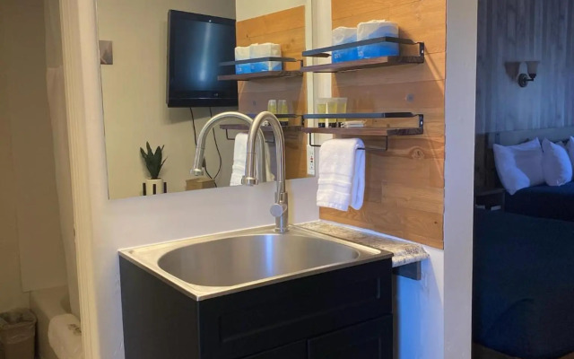 Rodeway Inn Whitehall