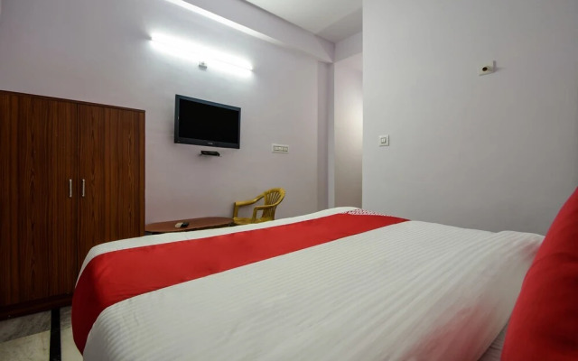 Ashirwad Palace Hotel by OYO Rooms
