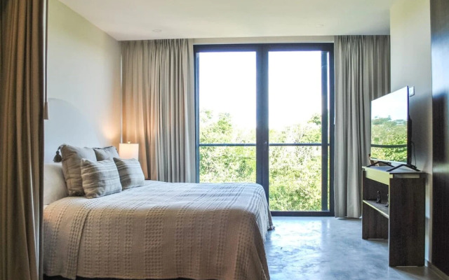 Celestial Penthouse with Private Jacuzzi