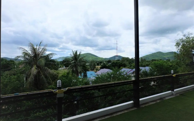 Rublom & Chomview Huahin Pranburi