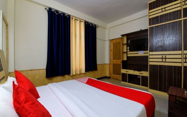OYO 15028 Kalpana Homestay