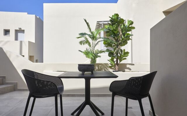 Mayu Suites