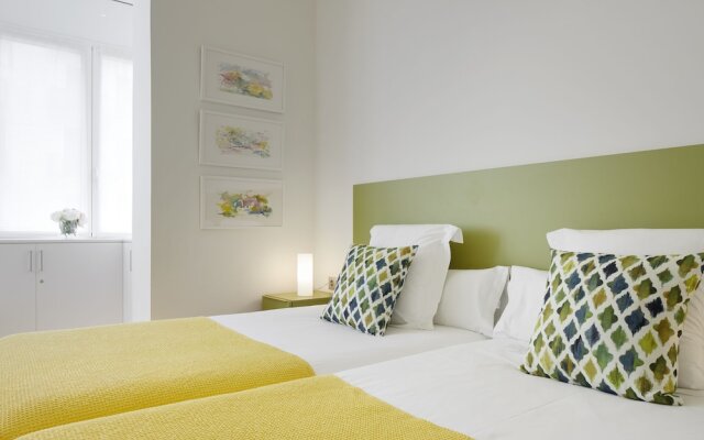 Urbieta 2 Apartment by FeelFree Rentals