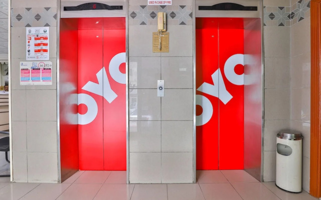OYO 429 City Hotel