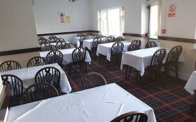 Elmhurst Hotel