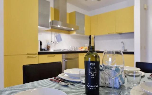 Esedra in Cattolica With 2 Bedrooms and 1 Bathrooms