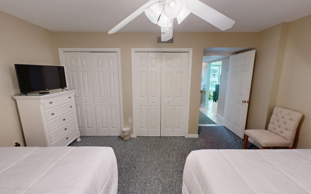 Shoreline Towers 3024 2 Bedroom Condo