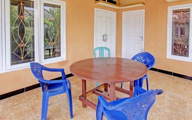 Hotel O Zahira Homestay Near Ekas Surf School and Service