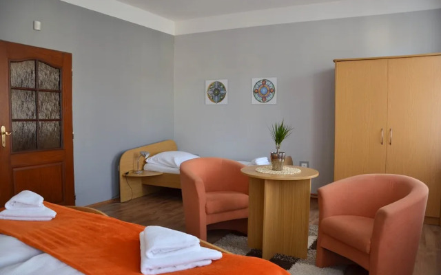 Hotel Paradies