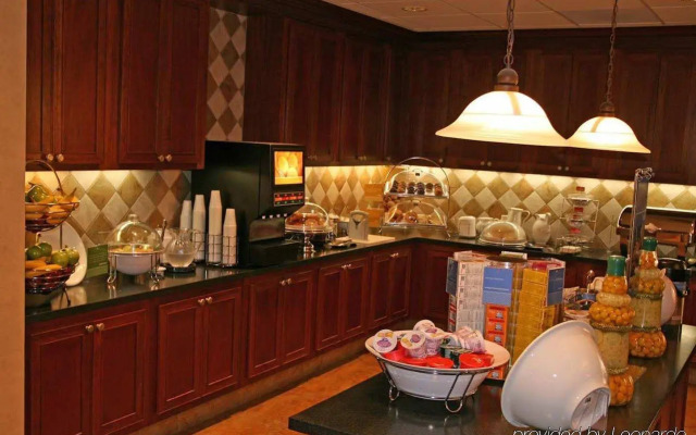 Hampton Inn McHenry