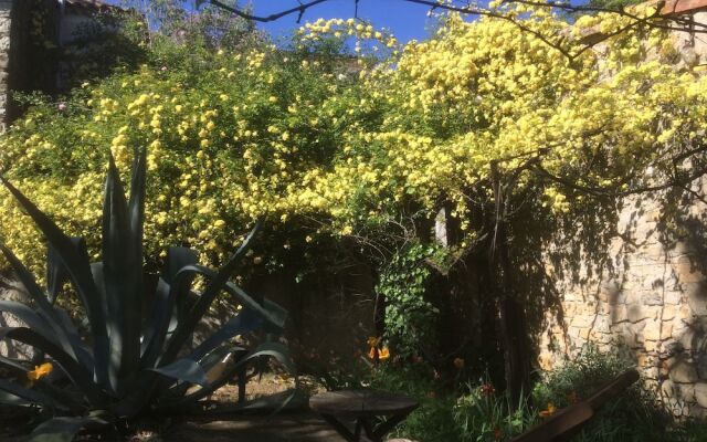 La Vieille Maison - Chambre et Halte Gourmande