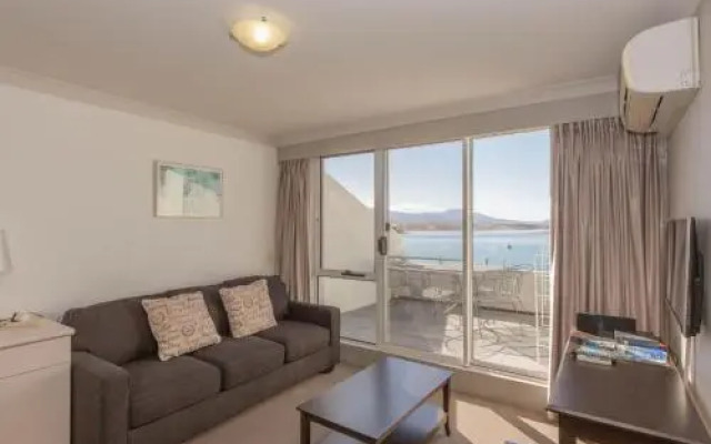 Horizons 321-10 Kosciuszko Road