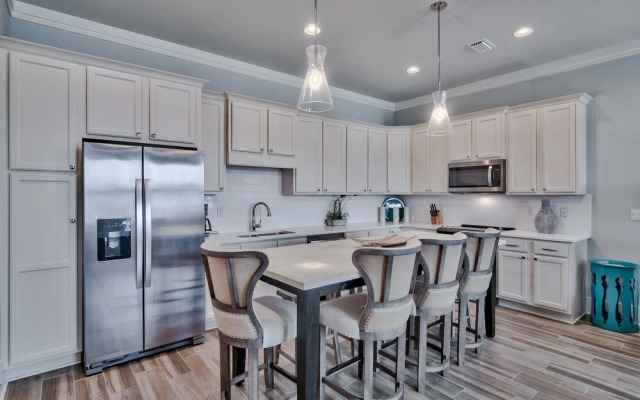 Bluefin Chateau Golf Cart Included