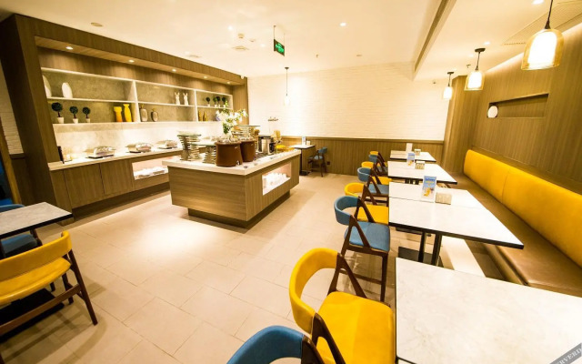 HanTing Hotel (Binzhou Bohai Shibalu IFC Shopping Center)