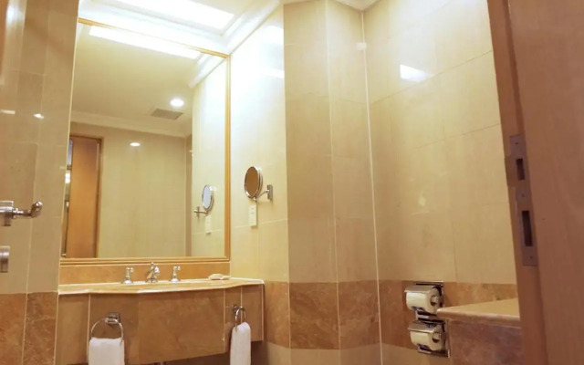 Shangri-La Apartments, Singapore